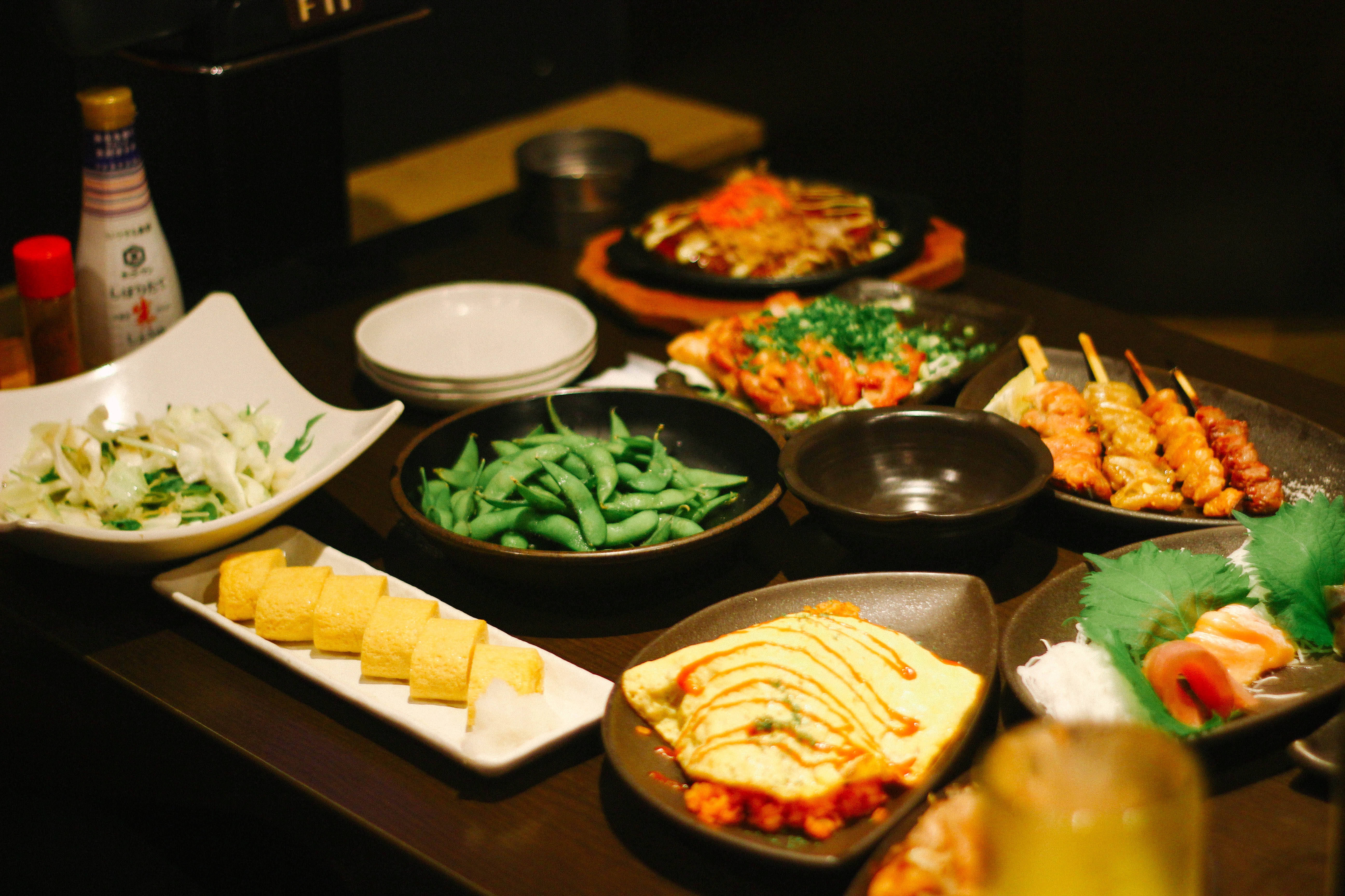 外食。