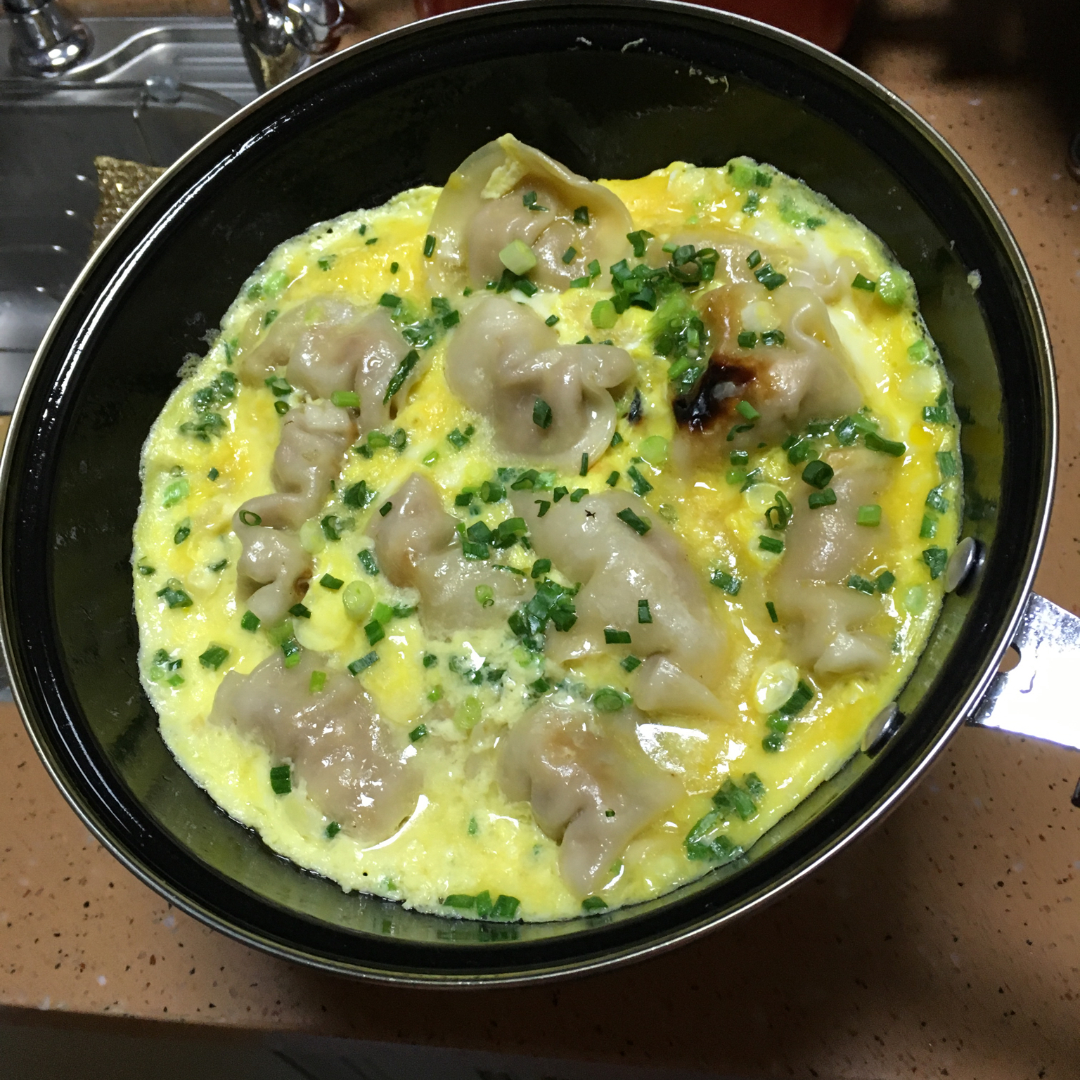 抱蛋煎馄饨