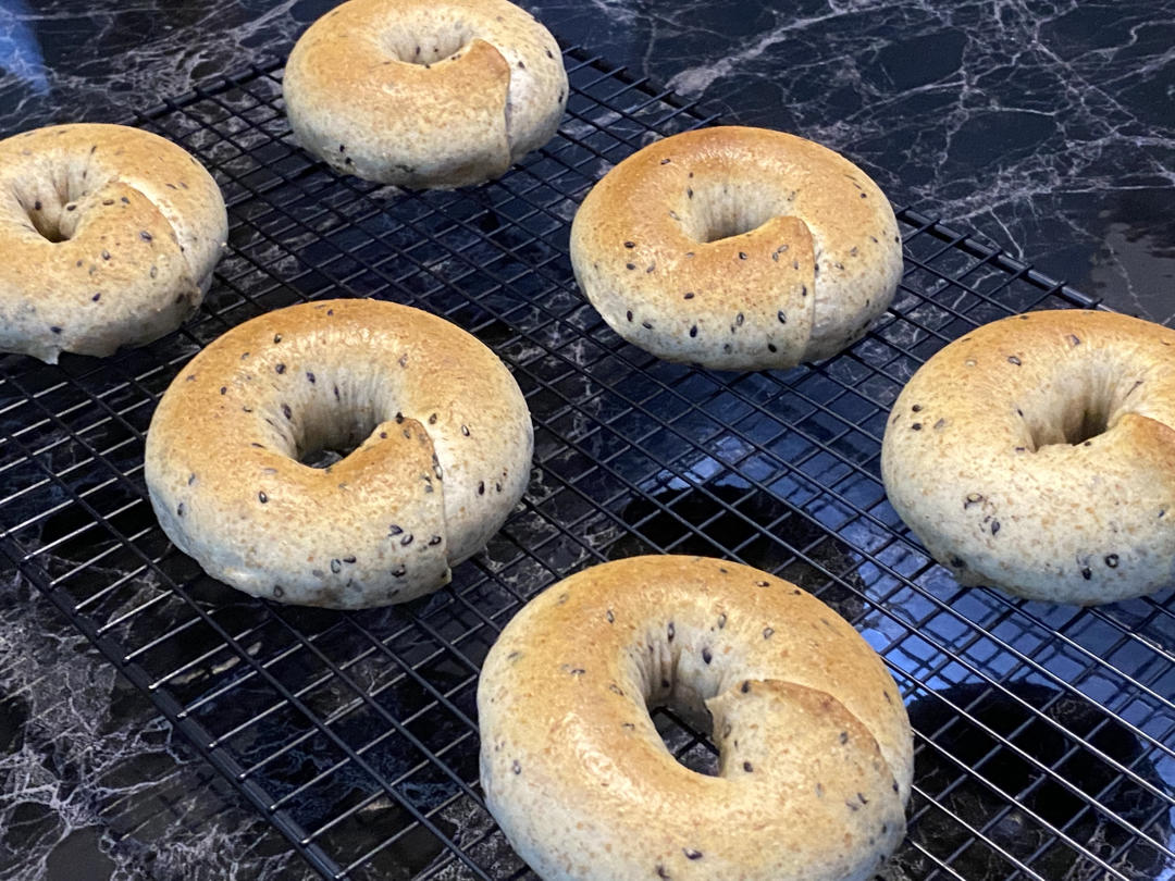 原味贝果🥯/黑芝麻贝果🥯