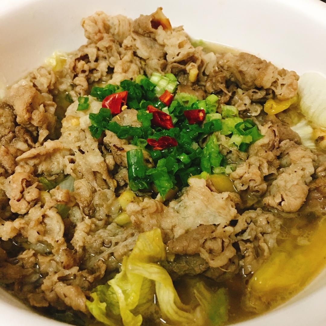 酸汤肥牛