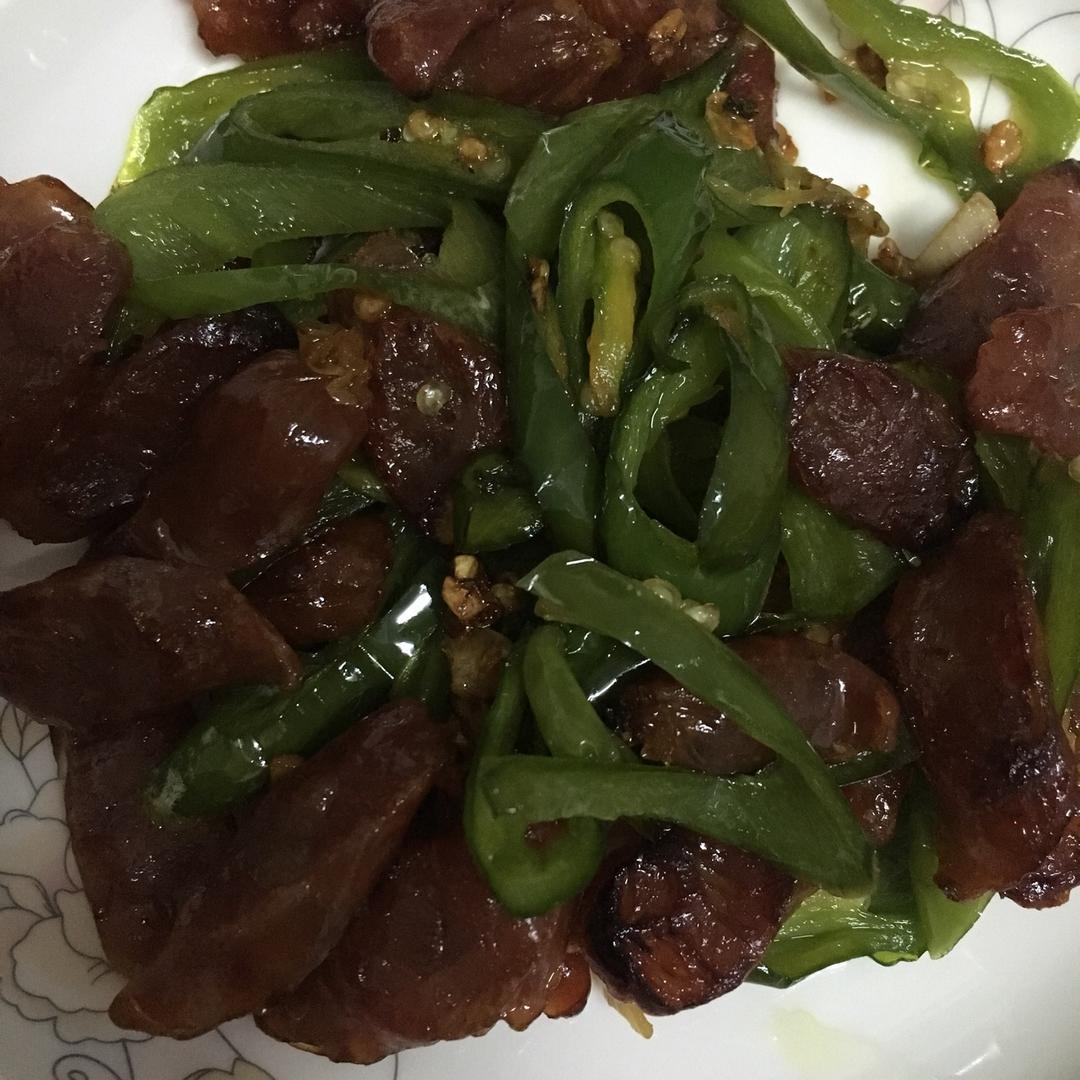 青椒炒香肠