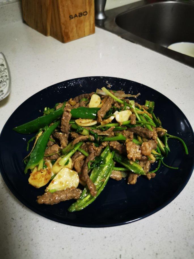 香菜炒牛肉丝