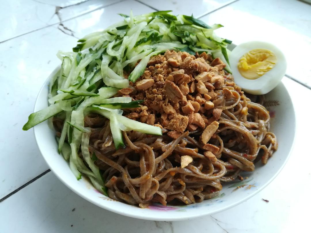 姥姥的爽口凉面！（干拌挂面）
