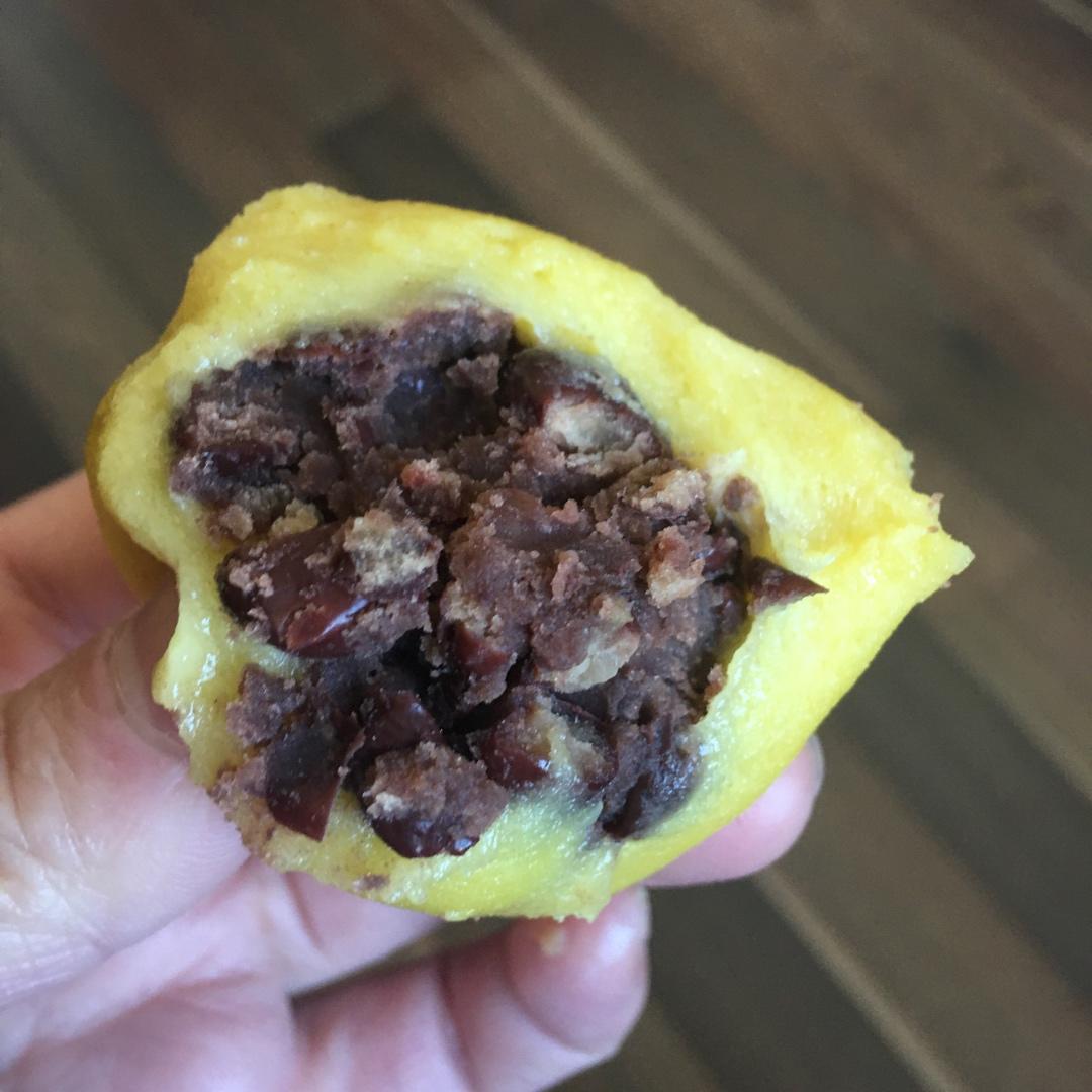 黄米面粘豆包