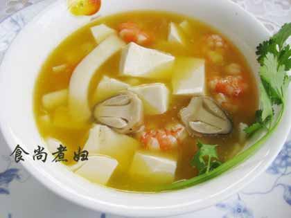 金瓜海鲜豆腐汤的做法