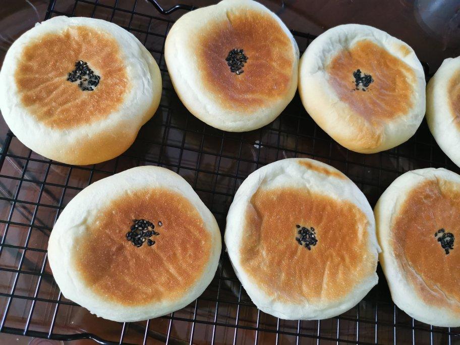 小肚子一样软的【日式红豆包】视频