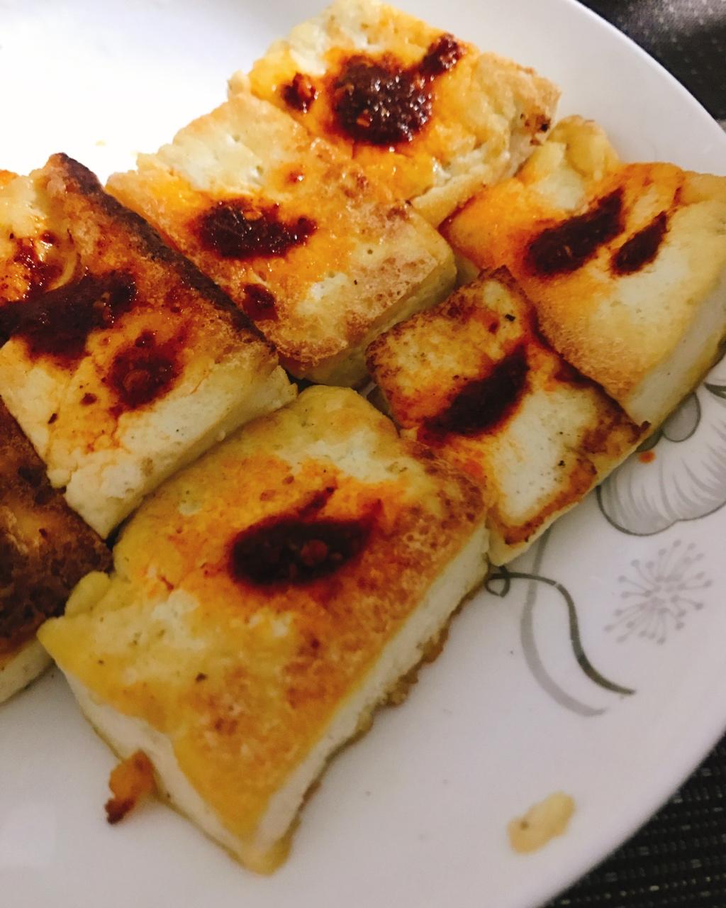 香煎豆腐--家常豆腐