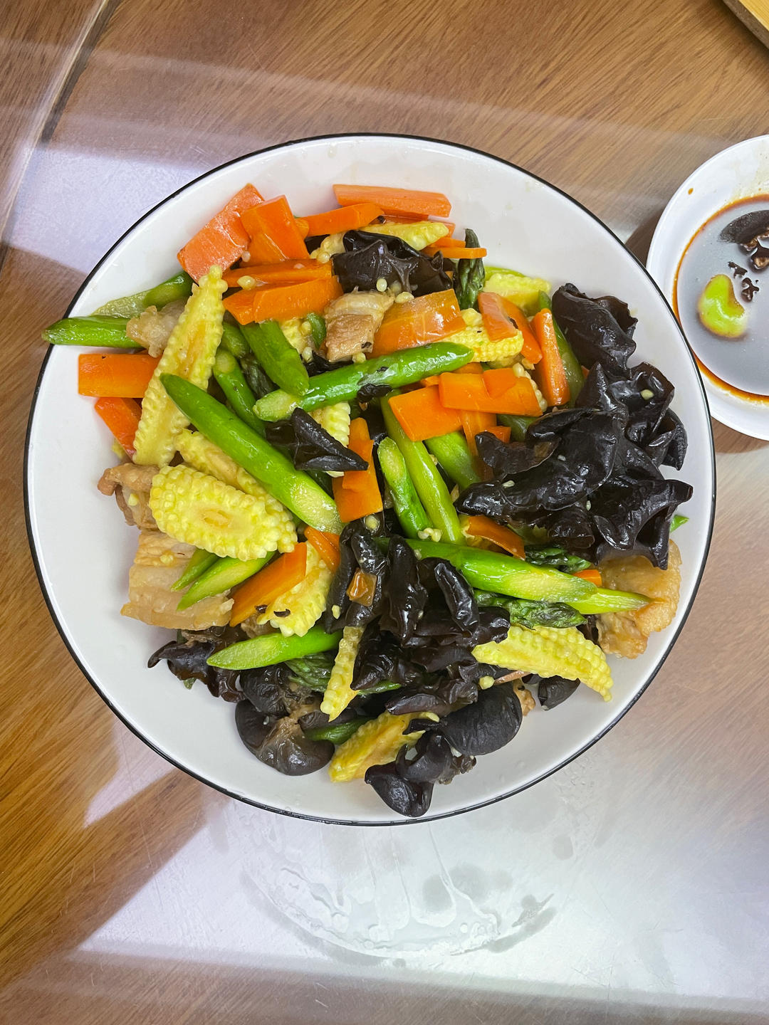 好吃不胖，缤纷玉米笋炒时蔬