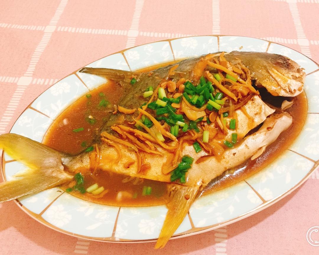红烧金鲳鱼