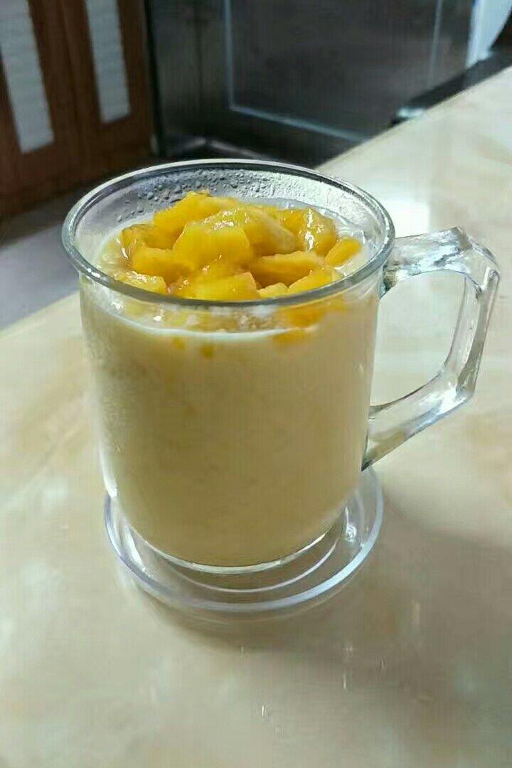 香香做的芒果奶昔