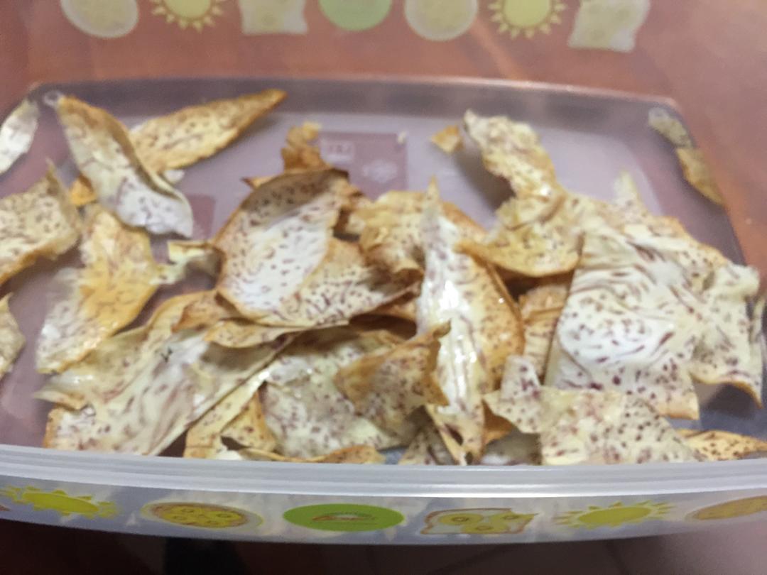 烤芋头片