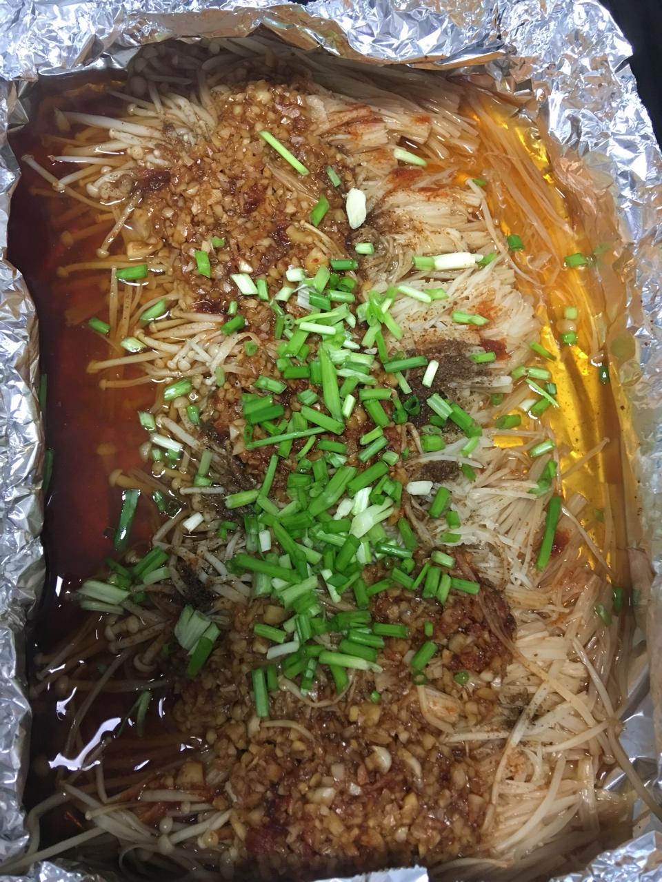 蒜蓉孜然烤金针菇