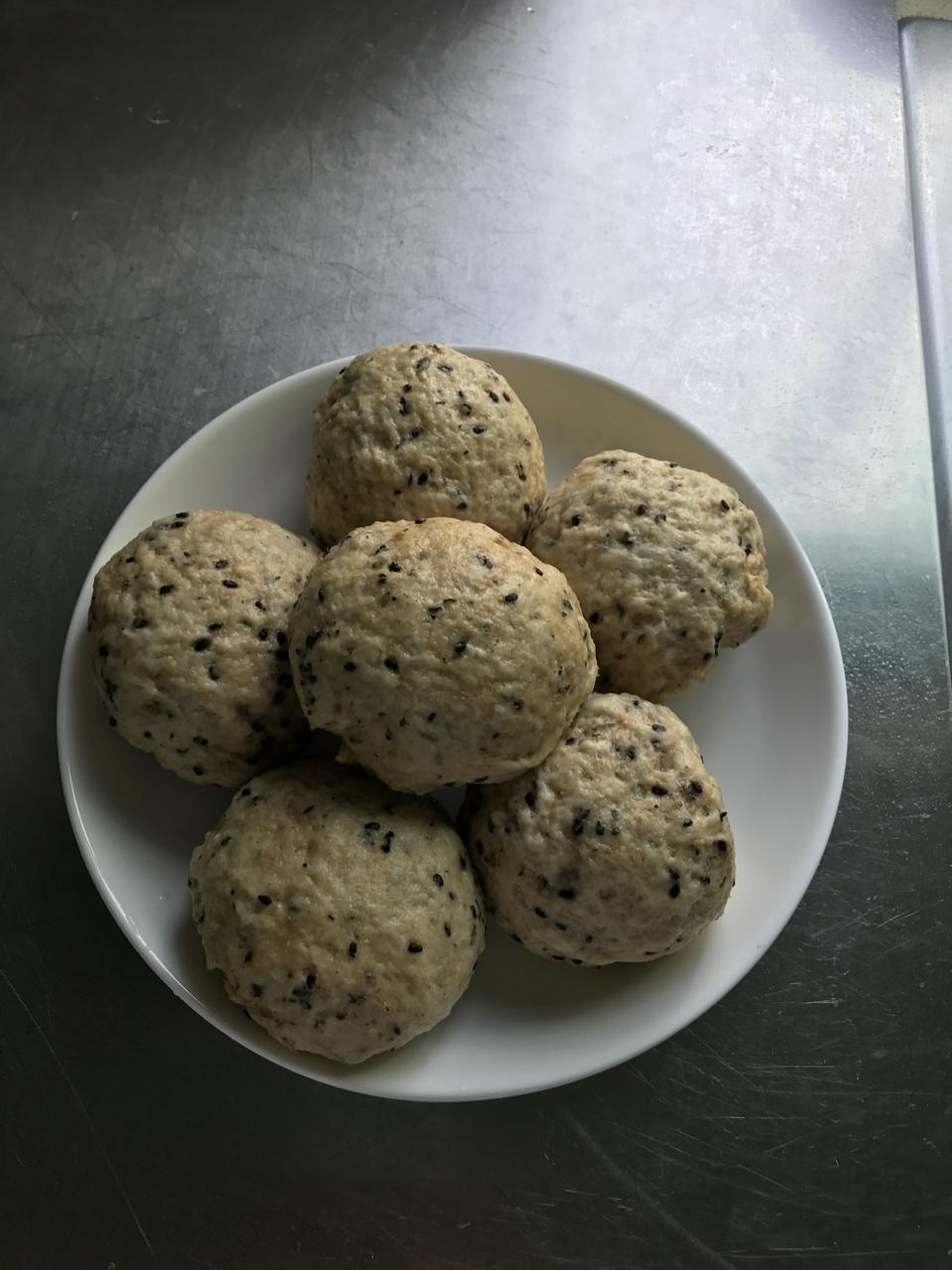 黑全麦无糖馒头