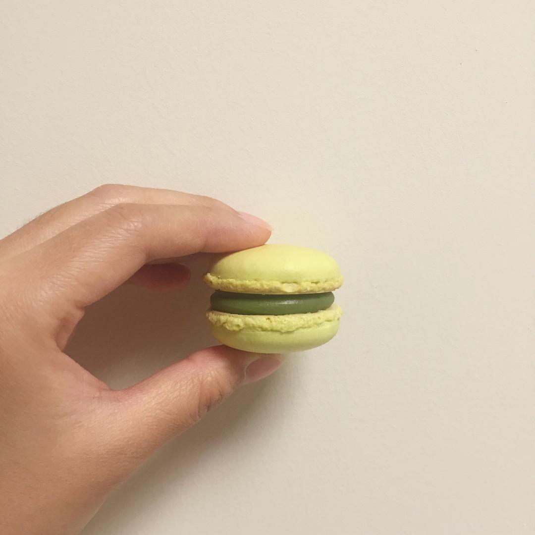 拥有蛋糕组织的意式马卡龙