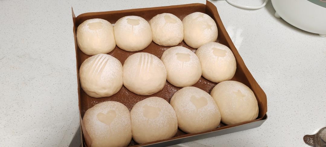 超软的酸奶小餐包