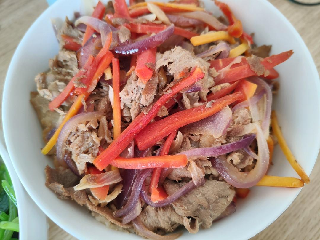 秒杀吉野家的照烧肥牛