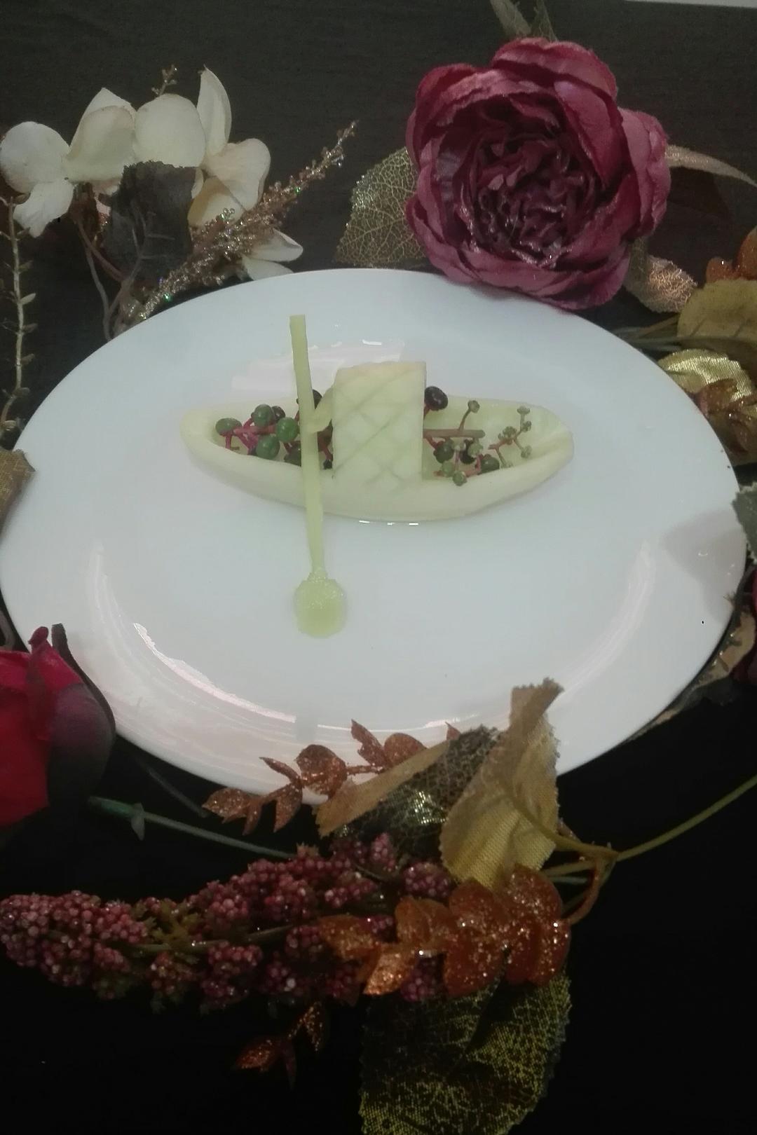 ⛵创意蔬菜盘饰摆盘拼盘(黄瓜小船)