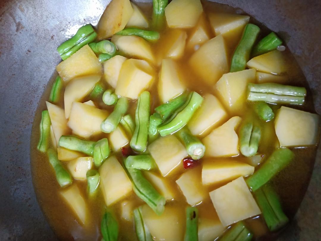 豆角炖土豆