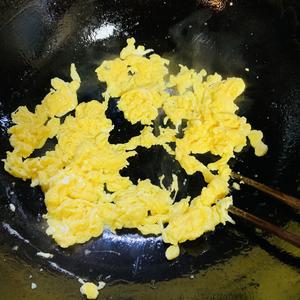 鸡蛋炒饭（肉末雪里蕻版）的做法 步骤4