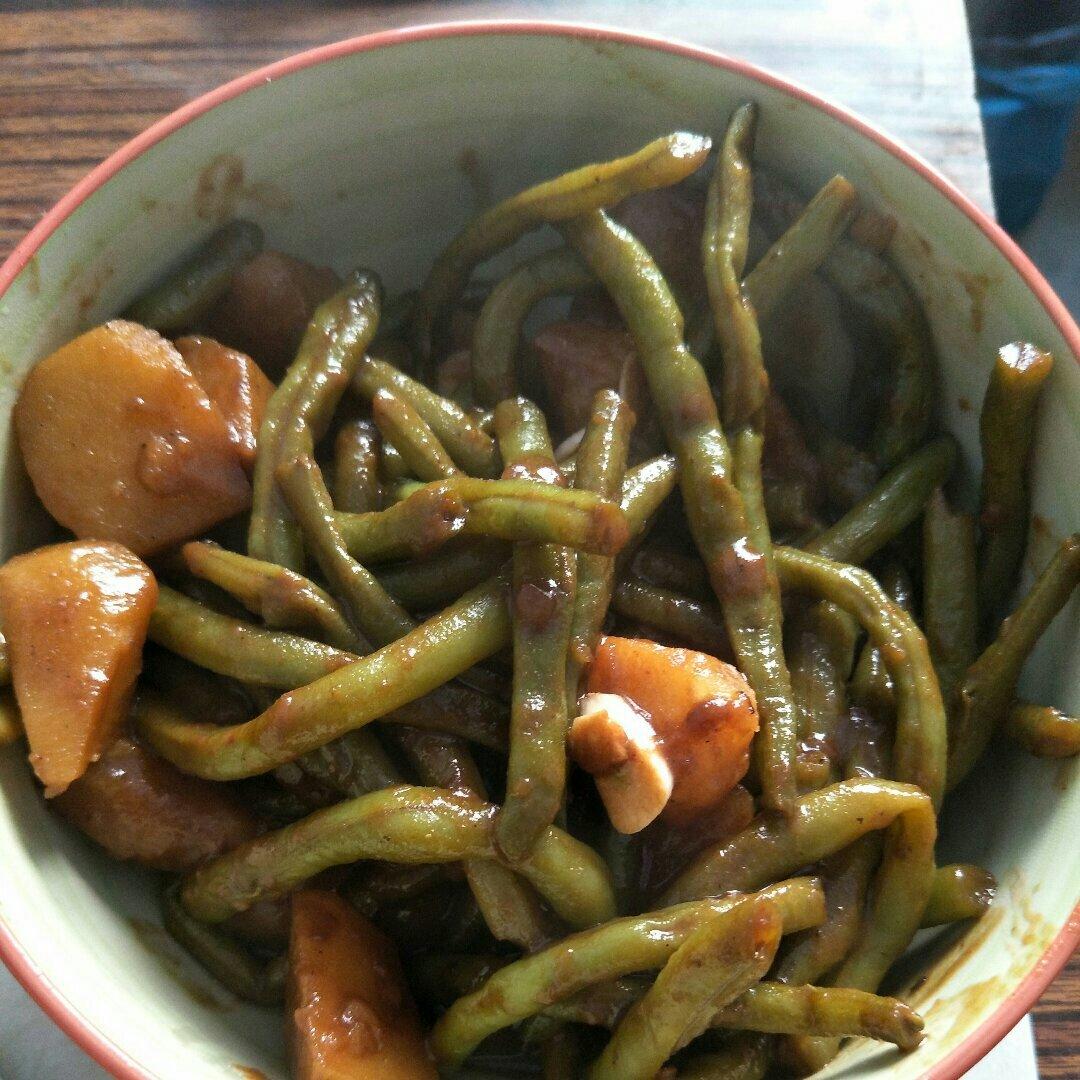 土豆炖豆角