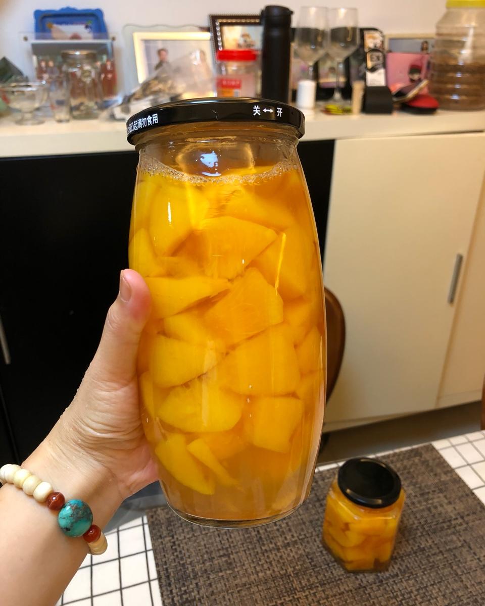 黄桃罐头