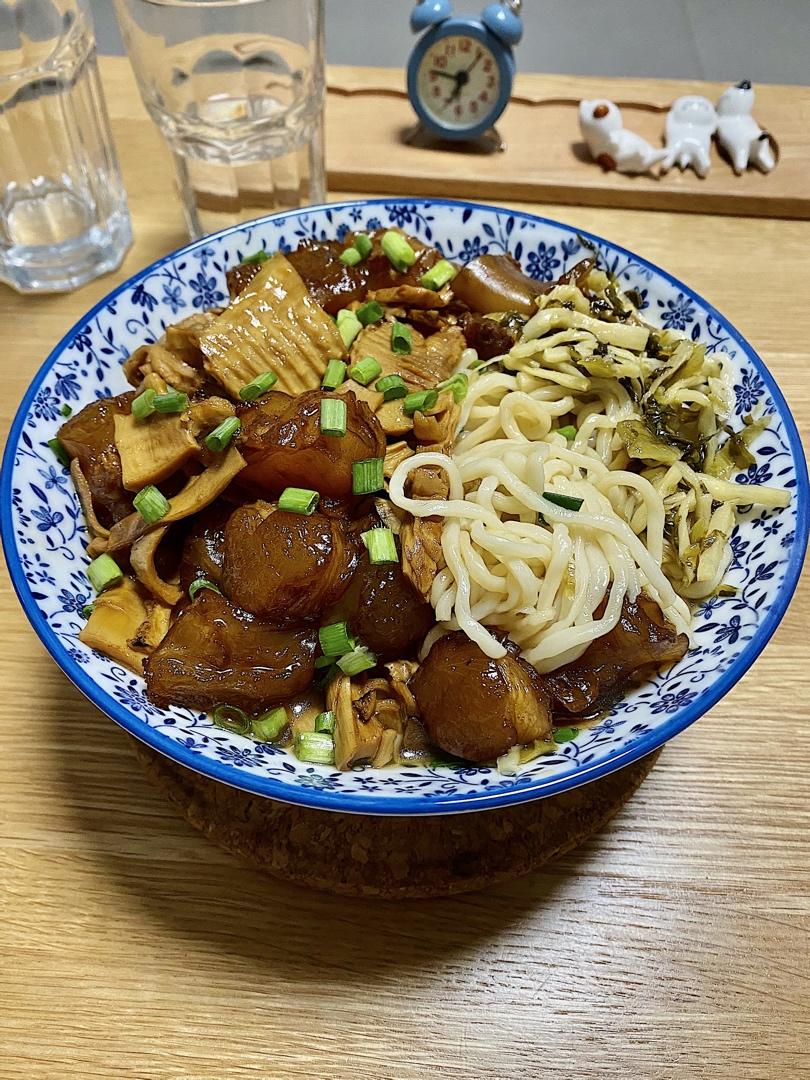 红烧牛筋面