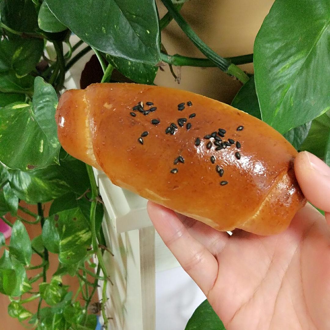 黄油面包卷