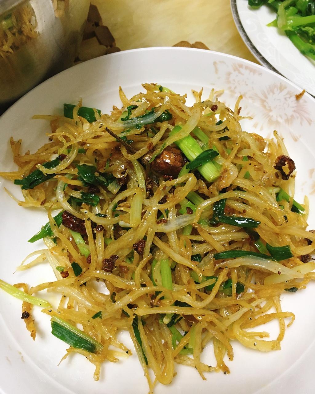 辣炒银鱼