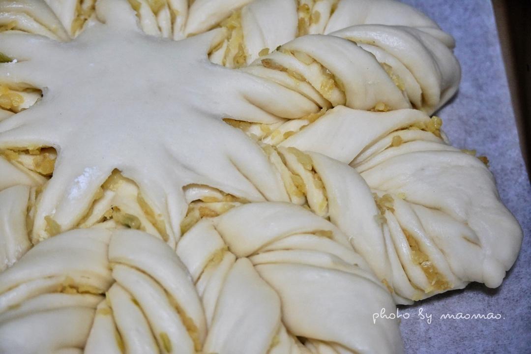 【小高姐】蒜香浓郁 造型优美 不用揉出手膜的面包