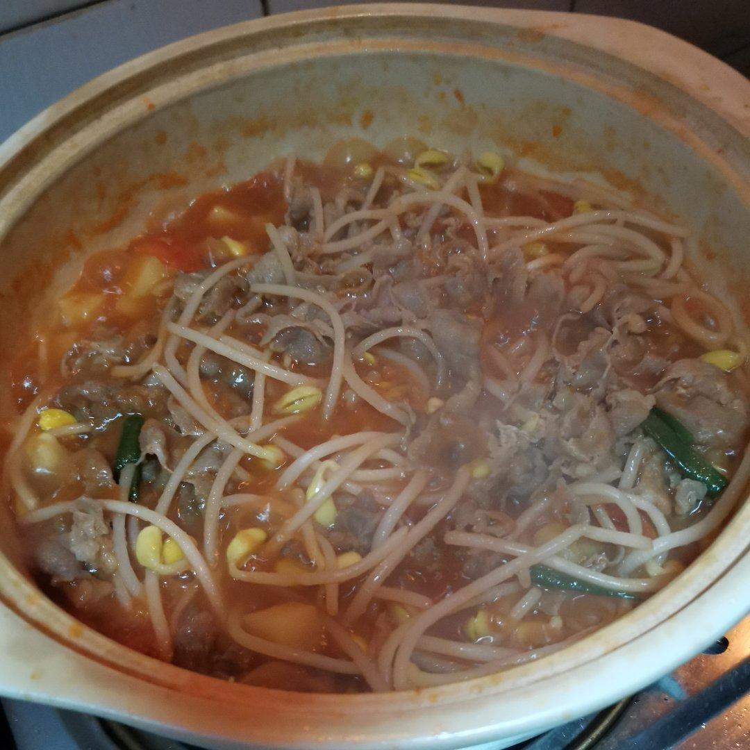 冬季暖身番茄肥牛煲