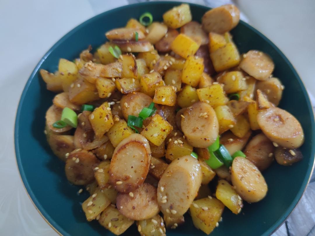 孜然火腿土豆丁