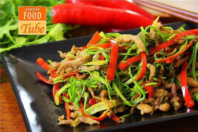 香辣肉丝 Spicy Shredded Pork with Coriander的做法