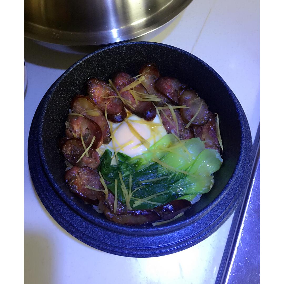 腊肉煲仔饭