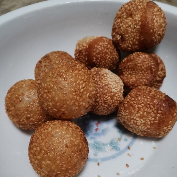 【空心麻团图片】_8tjy_下厨房
