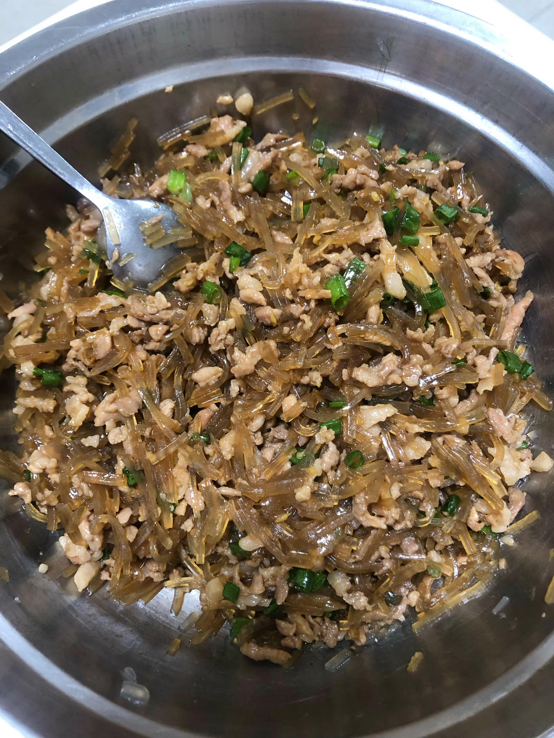 皮薄馅儿大的粉丝肉末包子（馅料做法）