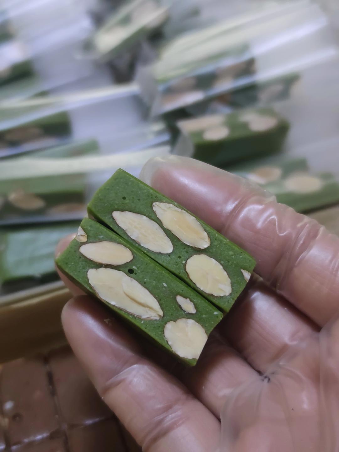 抹茶花生牛轧糖