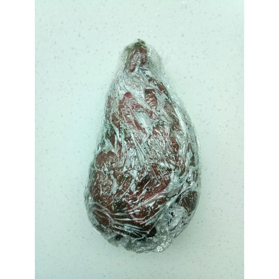 保鲜膜大法版微波炉烤红薯