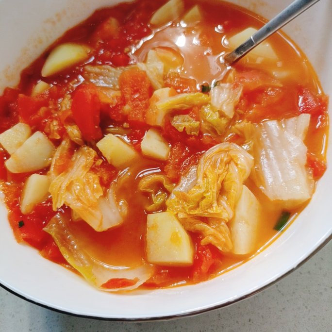 简单又美味的番茄🍅土豆🥔汤