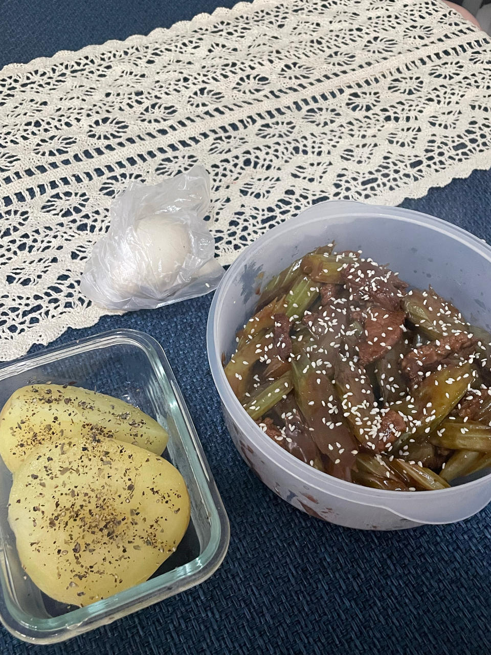 快给你心爱的人们做/送饭吧！