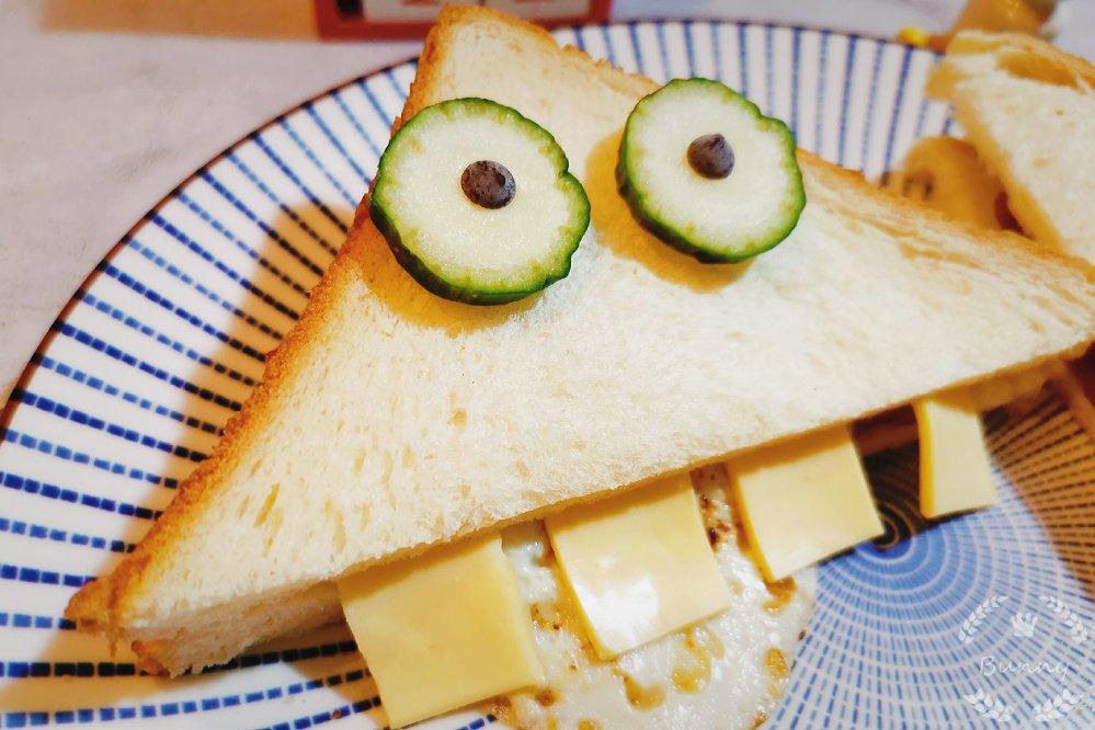 一朵美厨：怪兽吐司三明治——吐司的第N加1种吃法