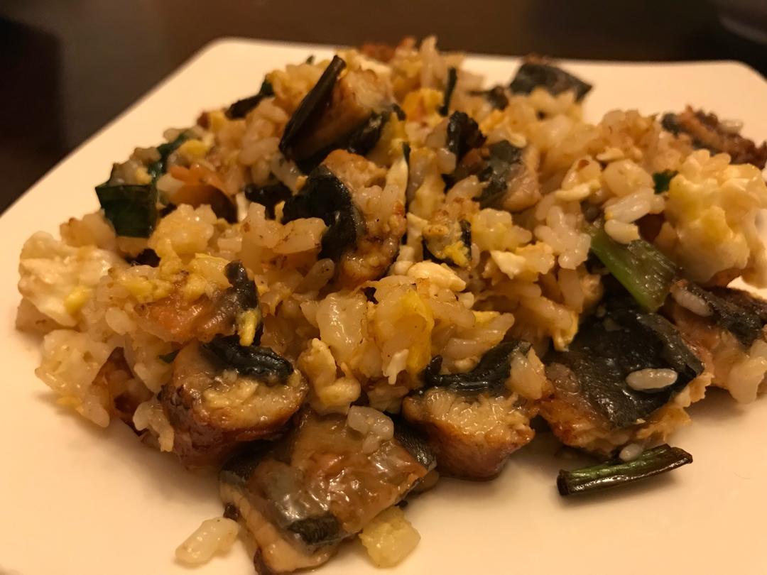 鳗鱼炒饭