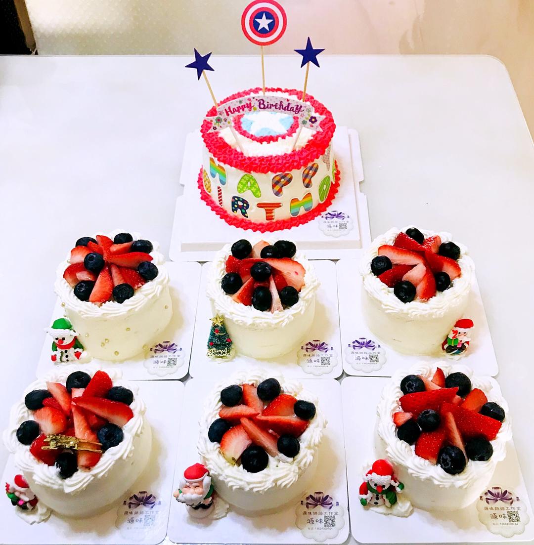 简单奶油裱花水果蛋糕