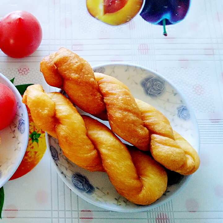 鸡蛋小麻花