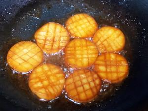 素鲍鱼煲仔饭🍲(杏鲍菇、香肠、青菜，奶锅版)的做法 步骤6
