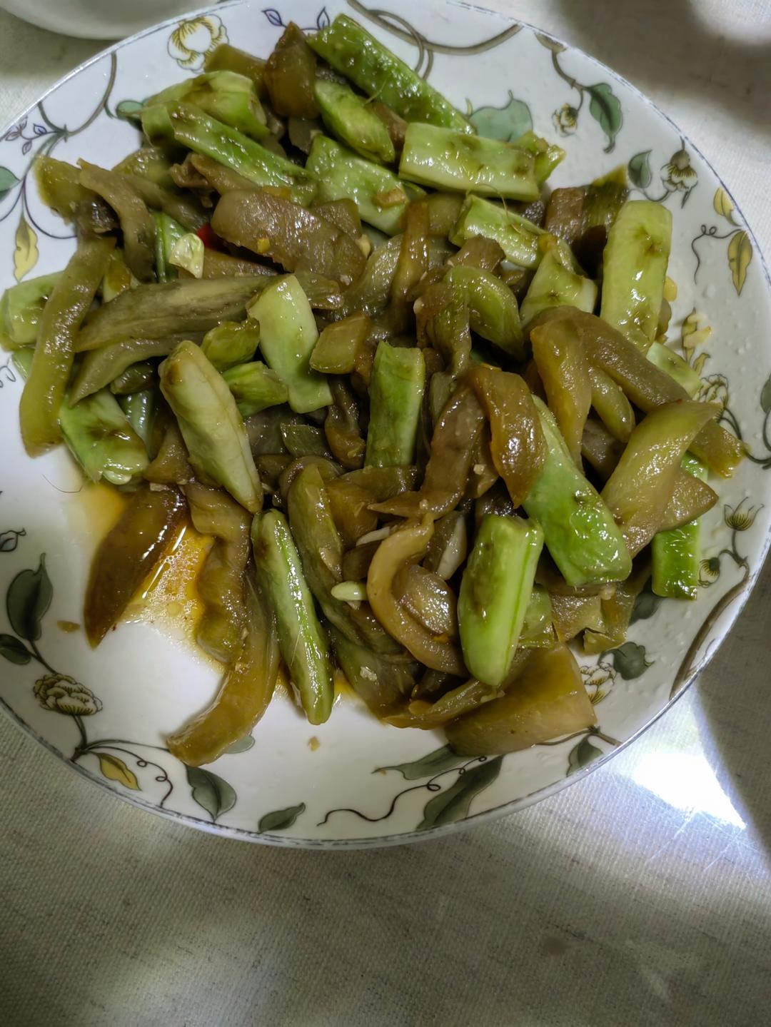 豆角烧茄子