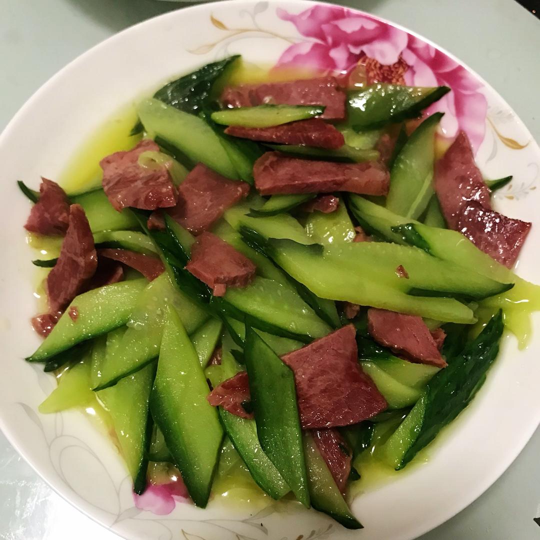 腊肉炒豌豆