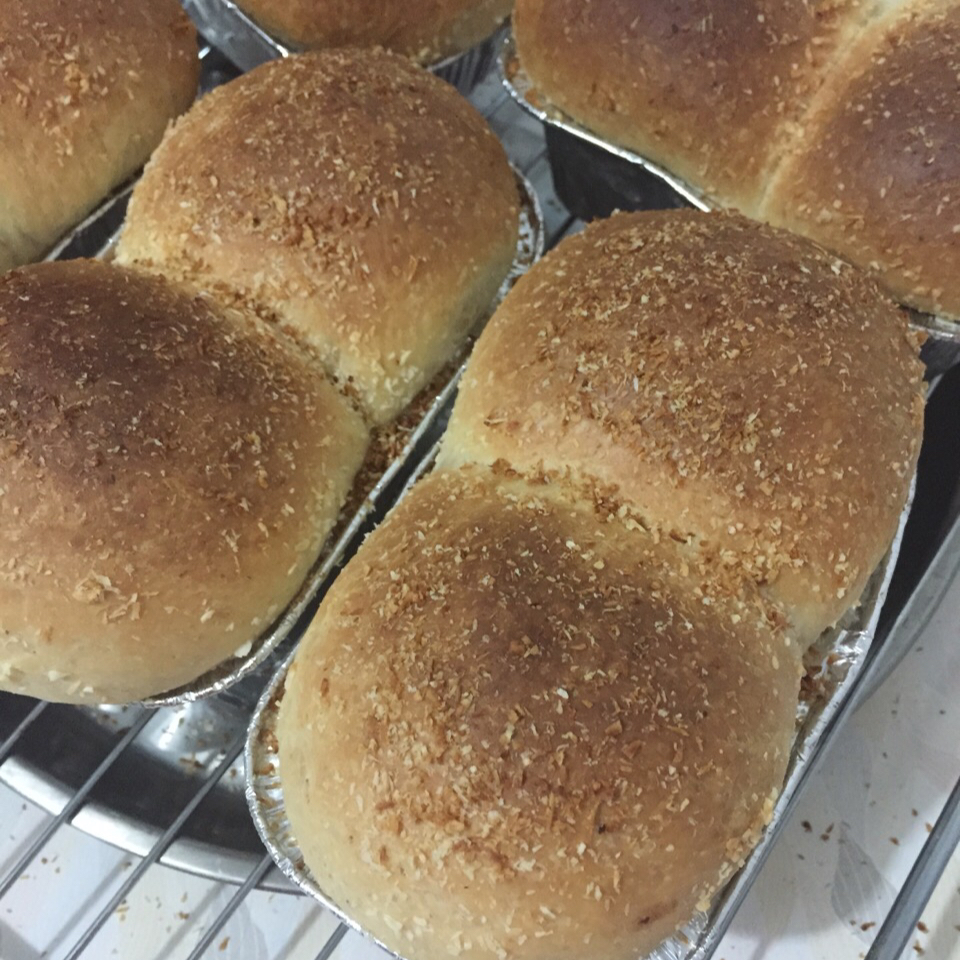 满满的幸福---椰蓉蜜豆小餐包