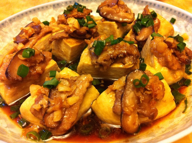 肉酱蒸豆腐