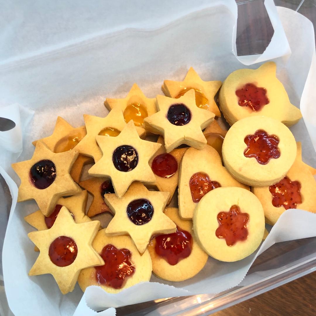 果酱夹心饼干