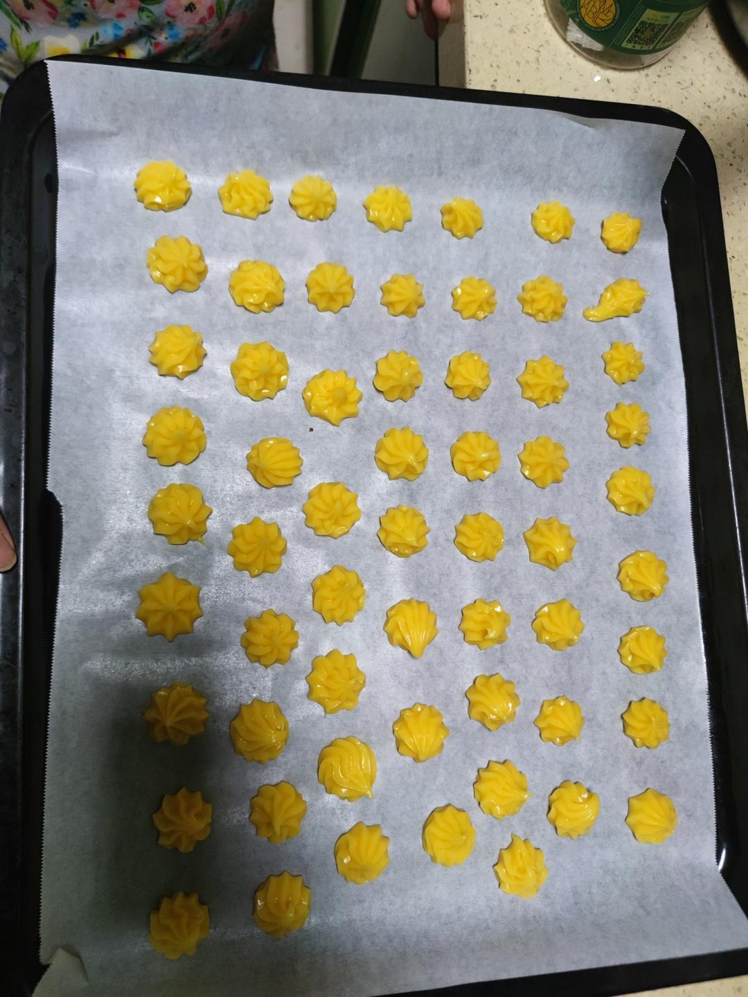 简单易成功的奶油小泡芙做法